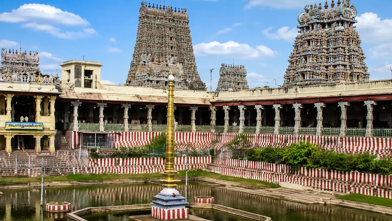 Madurai Meenakshi Amman Temple - Architecture