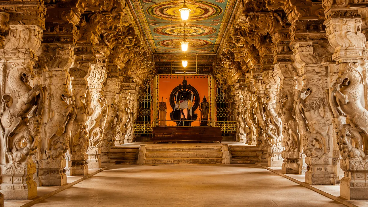 Hall of Thousand Pillars - Madurai Meenakshi Temple
