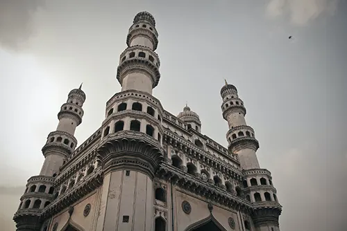 Telangana tourism highlighting Charminar, Golconda fort and traditions