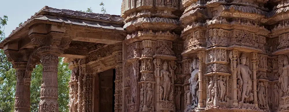 <?php echo Luxury Gujarat Holiday With Premium Hotels and Personalized Services ?>