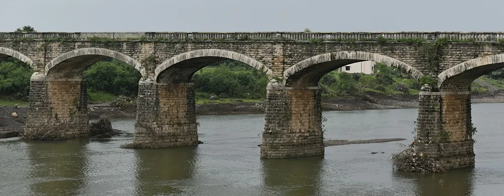 <?php echo Cultural Gujarat Tour With Heritage Sites and Local Experiences ?>