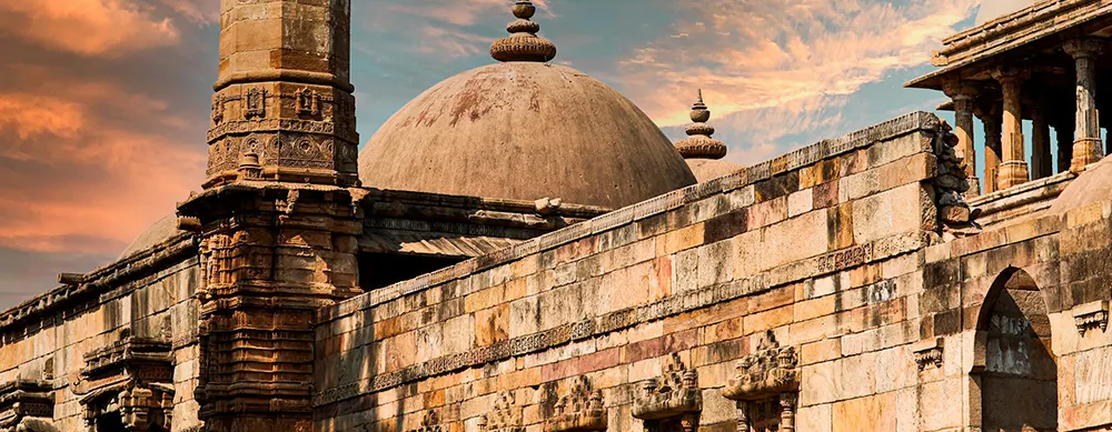 <?php echo Gujarat Religious Tour With Private Travel Arrangements ?>