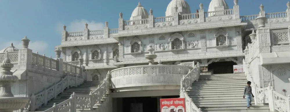 <?php echo Customized Gujarat Vacation With Premium Hotels and Complete Travel Support ?>