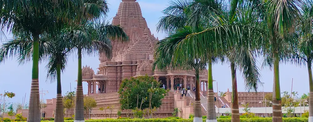 <?php echo 3N/4D Surat Vadodara Statue of Unity Champaner Tour Package ?>