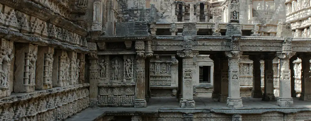 <?php echo 10 Days 9 Nights Complete Gujarat Tour With Private Assistance and Customized Planning ?>