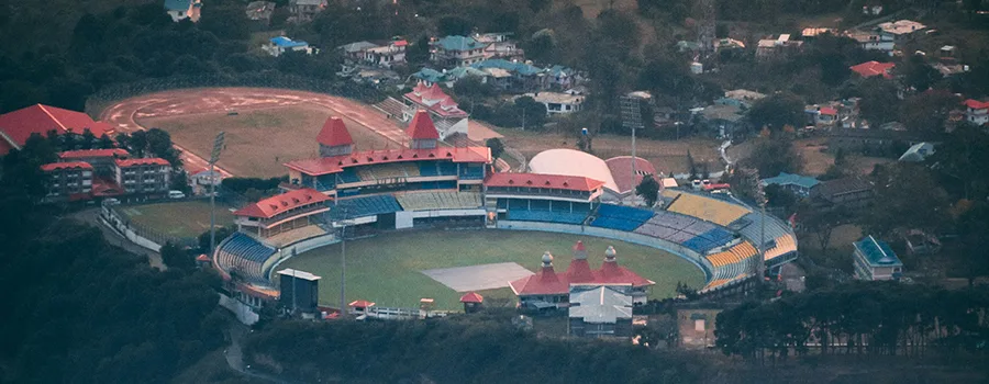 <?php echo Book Himachal Honeymoon Tour With Romantic Candlelight Dinner ?>