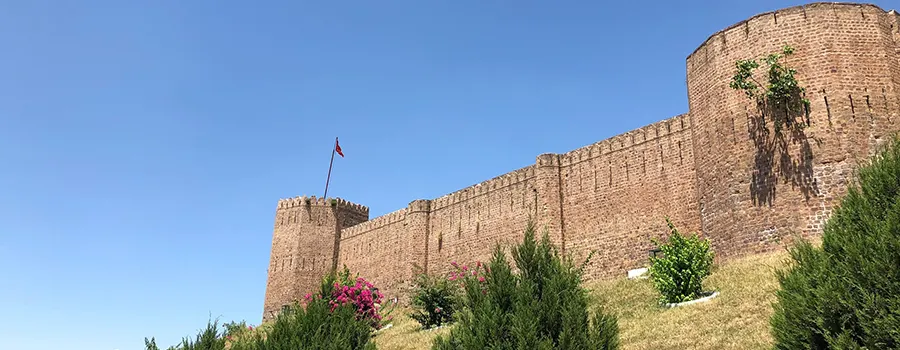 <?php echo Guided Kashmir Heritage Sightseeing Tour ?>
