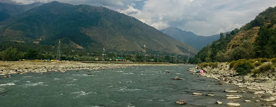 <?php echo Kashmir Independent Travel Assistance by Local Experts ?>