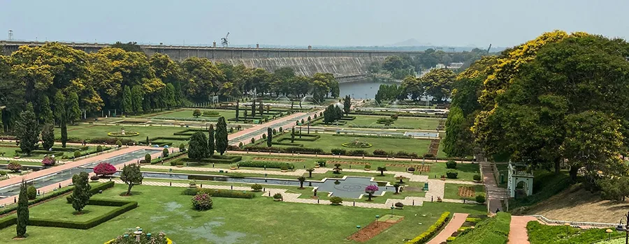 <?php echo Senior Citizen Tour Packages Mandya With 24/7 Assistance ?>