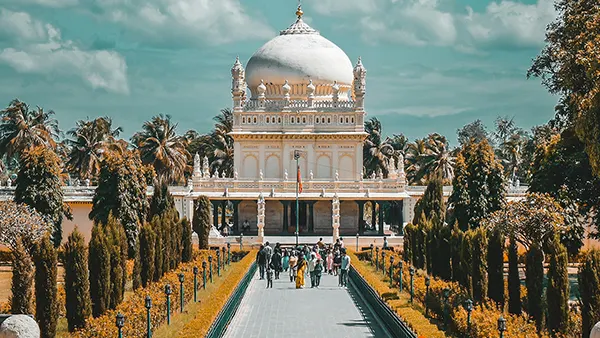 <?php echo heritage and spiritual tours for pensioners in Mysore ?>