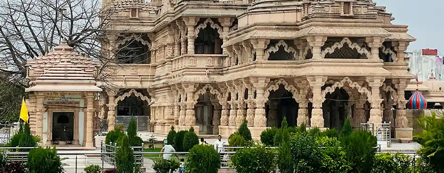<?php echo Jaipur Family Holiday Package ?>