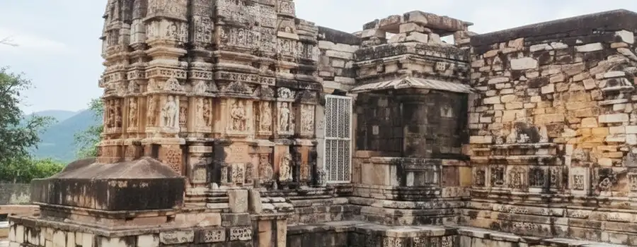 <?php echo Udaipur Couple Tour Package ?>