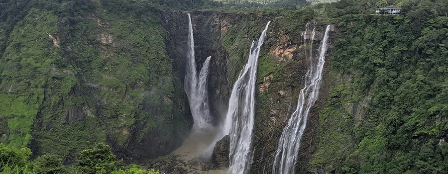 <?php echo Guided spiritual travel in Shivamogga for senior citizens ?>