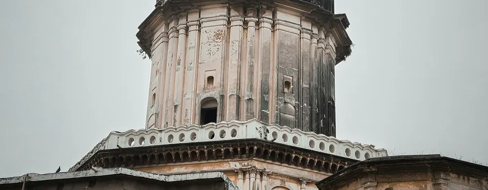 <?php echo Ayodhya Temple Yatra Family Package ?>