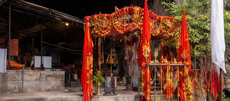 <?php echo Vaishno Devi Pilgrimage Tour Tour from Samarkand Uzbekistan - Complete Yatra Package ?>