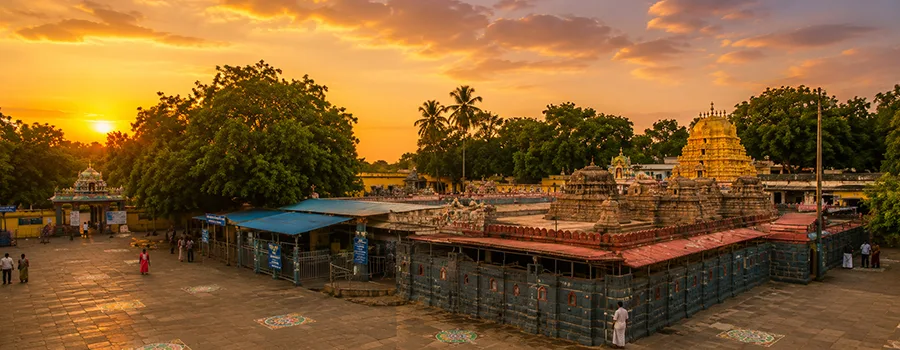 <?php echo Srisailam Temple Special Darshan Package with Athiseeghra Entry ?>