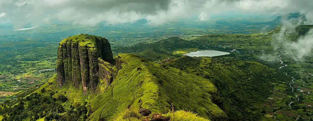 <?php echo Trimbakeshwar Pooja and Darshan arrangements for families with seniors ?>