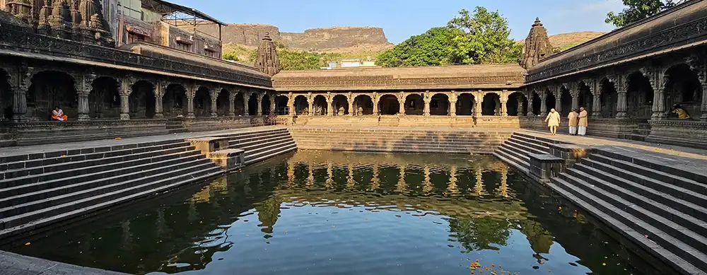 <?php echo Family spiritual trip to Trimbakeshwar with Pooja arrangements ?>