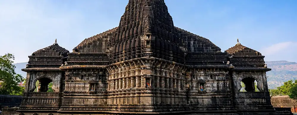 <?php echo Trimbakeshwar Pooja and Darshan for senior citizens with assistance ?>