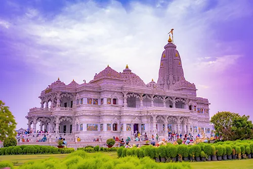 Varanasi Uttar Pradesh ghats Ganga river spiritual tourism travel destination