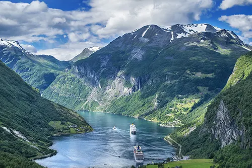 Norway fjords northern lights scenic tourism travel destination