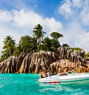 Seychelles beach and luxury island tours with Pikme