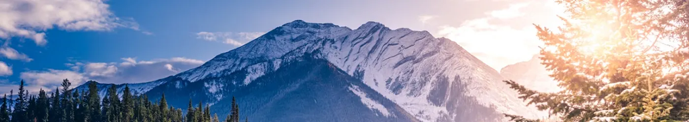 Discover Canada’s Rockies, lakes, and vibrant city landscapes