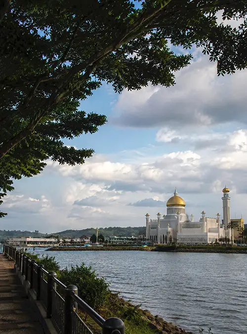 Heritage tour exploring Brunei iconic palaces monuments and historical treasures