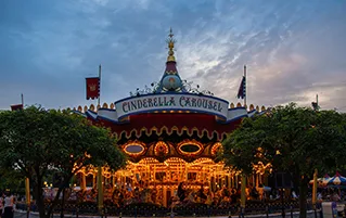 Hong Kong tour package featuring Disneyland, Ocean Park, and city attractions