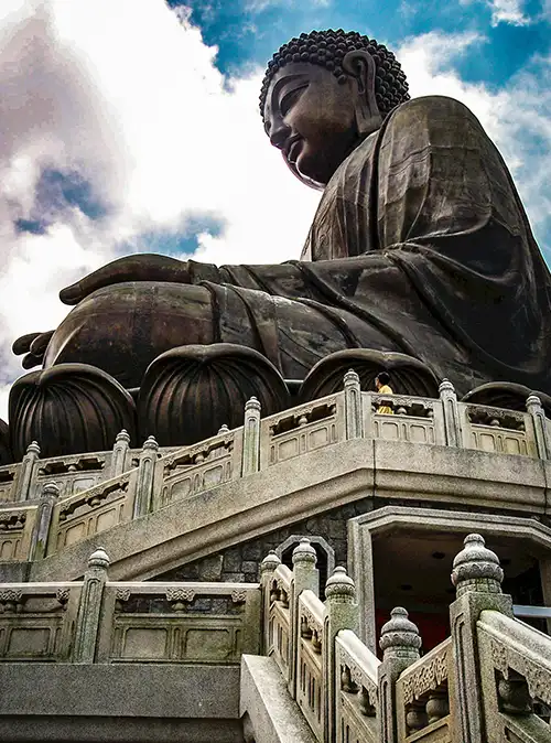 Hong Kong spiritual tour featuring historic temples and peaceful worship sites