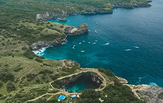 Nusa Penida island tour package from Bali covering west east coastal travel