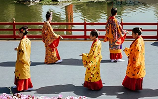 Japan travel experience through Tokyo, Kanazawa, and Kyoto cultural treasures