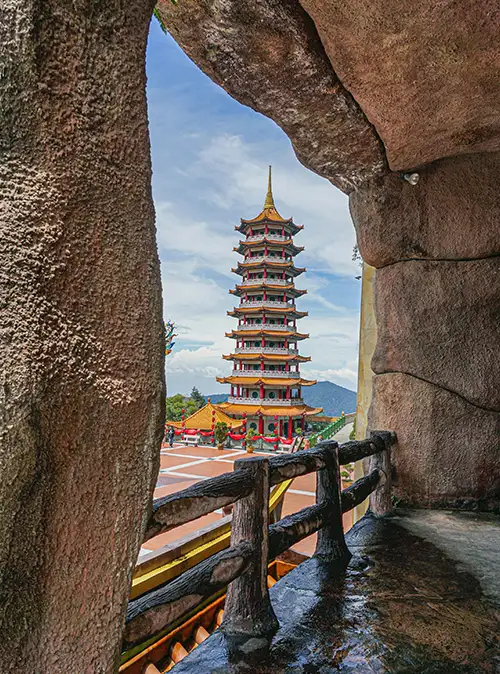 Malaysia attractions travel covering popular cities beaches islands and must visit destinations