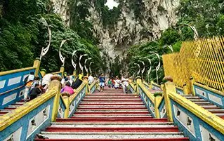 Malaysia travel package covering Kuala Lumpur Cameron Highlands and Pangkor Island scenic trip