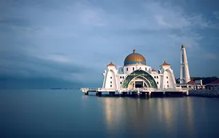 Malaysia tour package featuring Kuala Lumpur Port Dickson coast and Malacca heritage travel