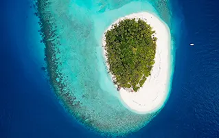 Maldives travel package at Holiday Inn Kandooma tropical island resort