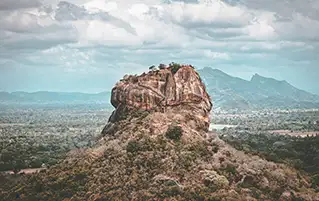 Sri Lanka cultural triangle tour package visiting Sigiriya Kandy Ella heritage and scenic travel