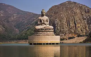Spiritual Bihar tour package including Patna and Bodh Gaya for peaceful religious travel