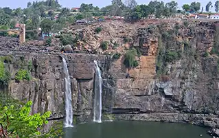 Karnataka holiday travel covering Coorg Ooty and Kodaikanal hill stations and waterfalls