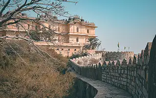 Jaipur heritage tour in Rajasthan showcasing royal palaces and cultural travel experiences