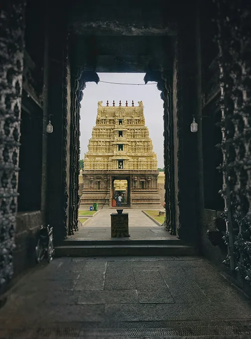 Sacred Tamil Nadu temples offering peaceful spiritual travel experiences and divine blessings