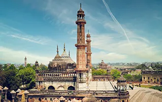 Lucknow Agra heritage tour in Uttar Pradesh showcases royal palaces and historic travel sites