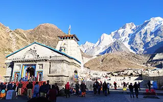 Uttarakhand Kedarnath darshan tour offering sacred temple travel and Himalayan pilgrimage experience