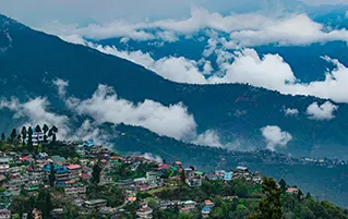 Darjeeling Mirik Himalayan tour in West Bengal offering peaceful hills and travel escape