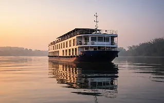 Ganges river cruise tour in West Bengal exploring colonial heritage and village tourism