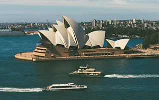 Australia tour banner featuring Sydney, Melbourne, Blue Mountains, Great Ocean Road and Phillip Island