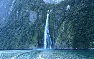 New Zealand holiday package showcasing Auckland, Rotorua, Queenstown, Mount Cook and Christchurch attractions