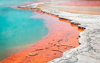 New Zealand holiday package showcasing scenic South Island landscapes, mountains, lakes and nature